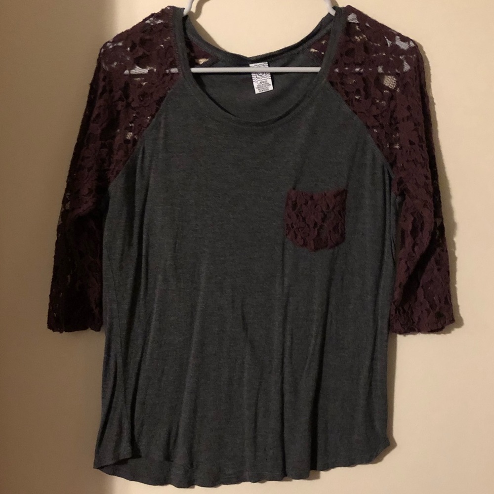 Empyre 3/4 sleeve shirt